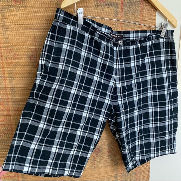 Michael Kors Plaid Shorts - Picture 3 of 8